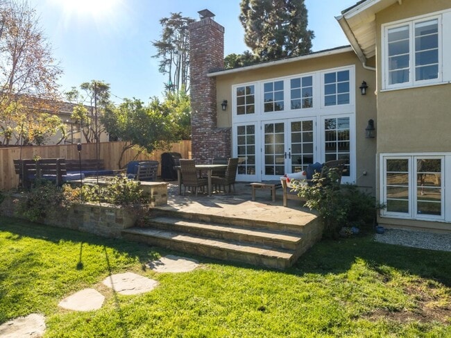 Building Photo - 4 Bed in Palos Verdes Estate • Valmonte Neighborhood