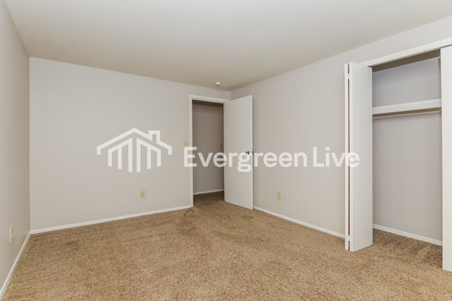 Building Photo - Coming Soon!