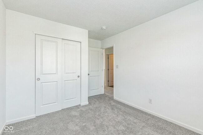 Building Photo - 3489 Briarwick Dr
