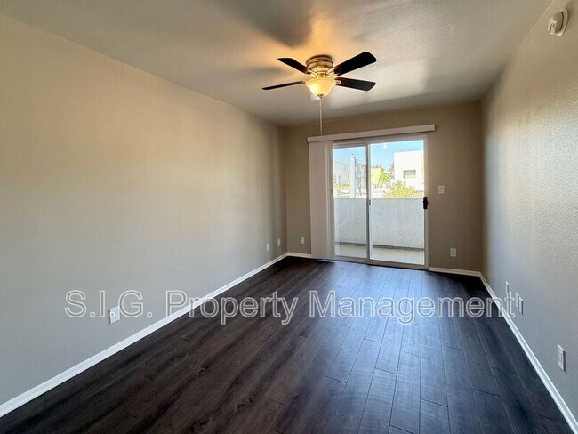 Building Photo - 4500 Laurel Canyon Blvd