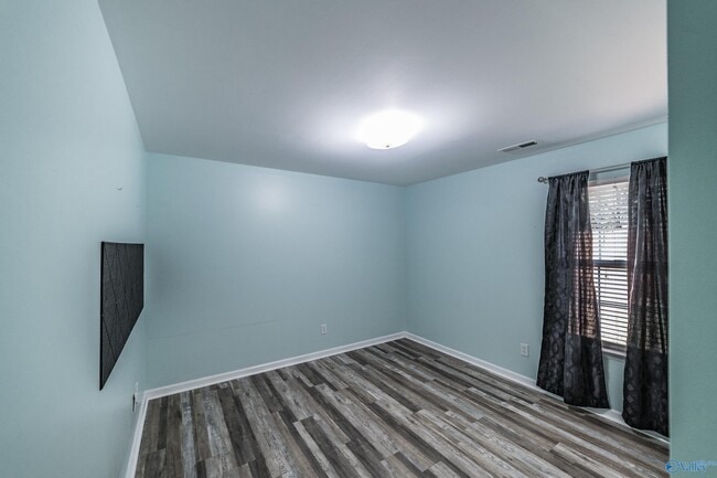 Building Photo - 128 Wilder Dr