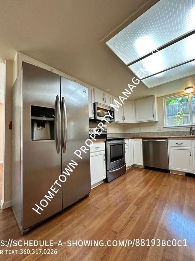 Building Photo - 2503 Conger Ct NW