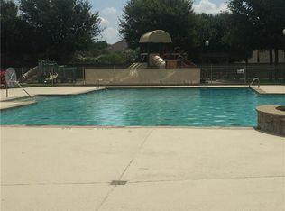 Building Photo - 8013 Peony Ct