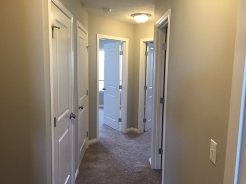 Building Photo - 1653 Belclare Rd