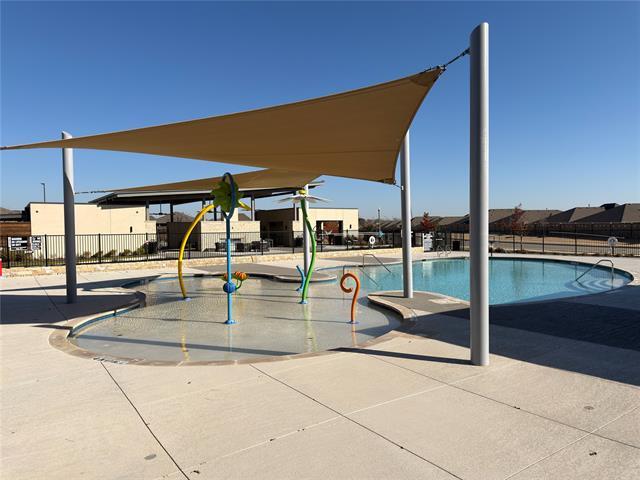 Building Photo - 2205 Blackcap St