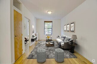 Building Photo - 141 W 10th St