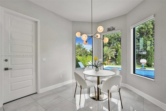 Building Photo - 10795 Oceano Wy