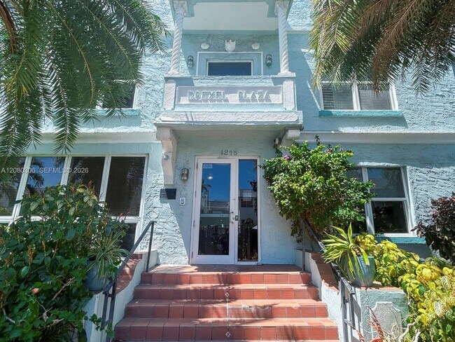 Building Photo - 1218 Drexel Ave