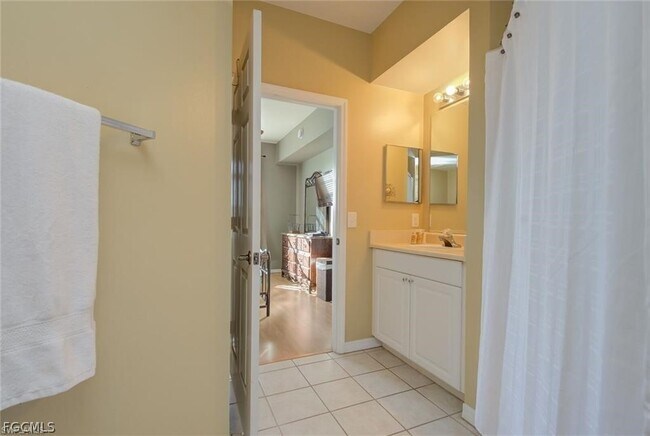 Building Photo - 15625 Ocean Walk Circle