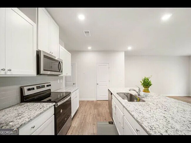 Building Photo - 5304 Melbourne Ln