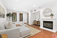 Building Photo - 5625 Crescent Park W