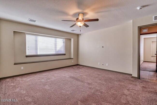 Building Photo - 3852 Loma Cortez Dr