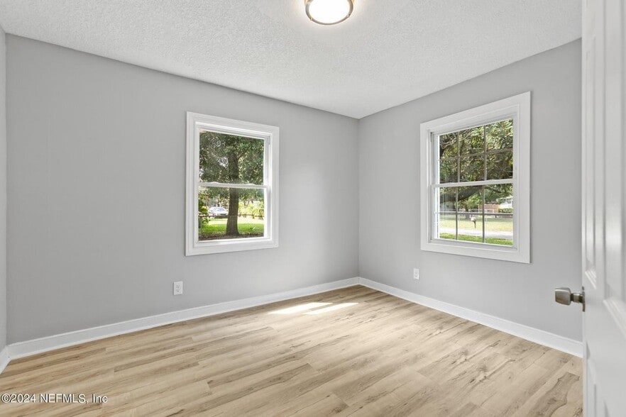 Building Photo - 7230 Melvin Rd