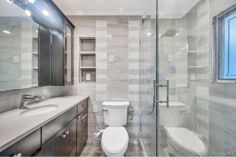 Building Photo - 51 Bellwood Dr