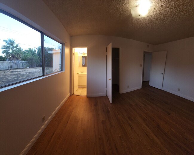 Building Photo - 1321 Madonna Rd