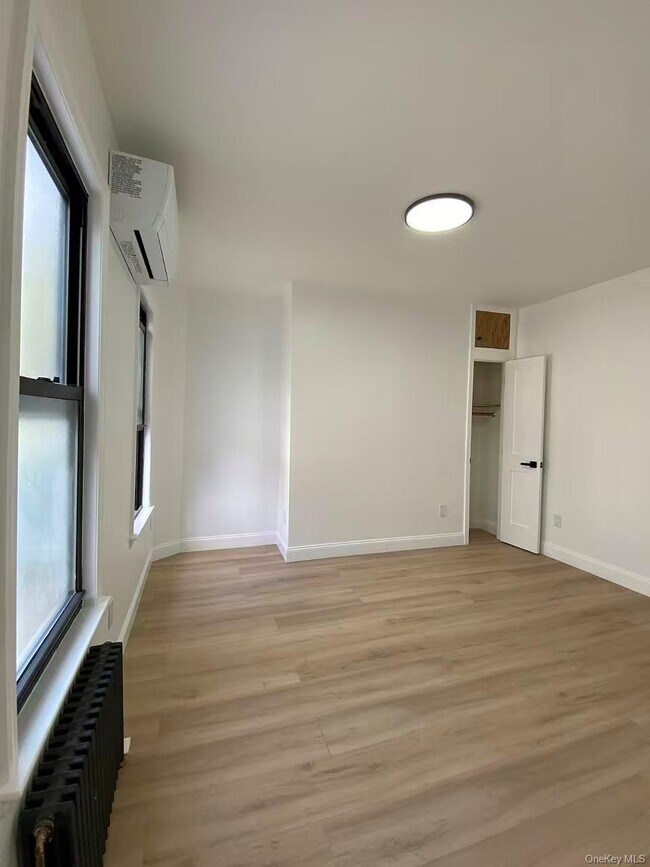 Building Photo - 8-55 Wyckoff Ave