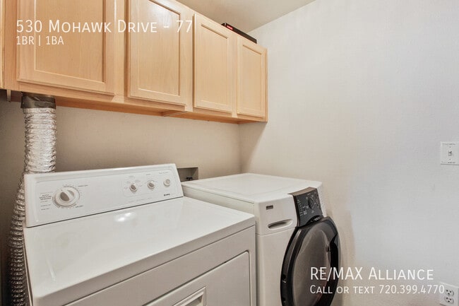 Building Photo - 530 Mohawk Dr