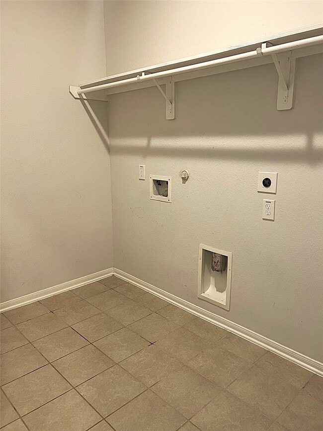 Building Photo - 14302 Beach Pine Trail