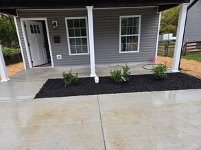 Building Photo - 1035 Judah Bear Blvd