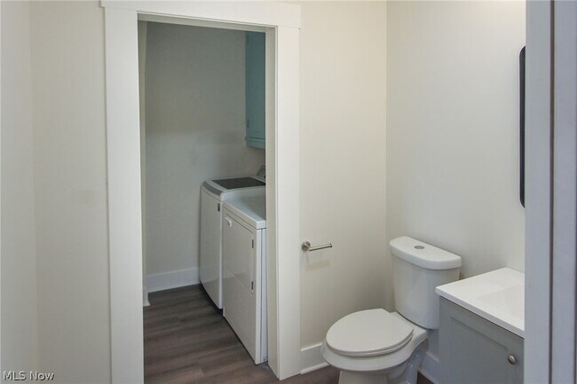 Building Photo - 7349 Tippecanoe Rd