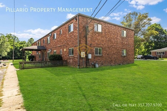 Building Photo - 3130 E Bradbury Ave