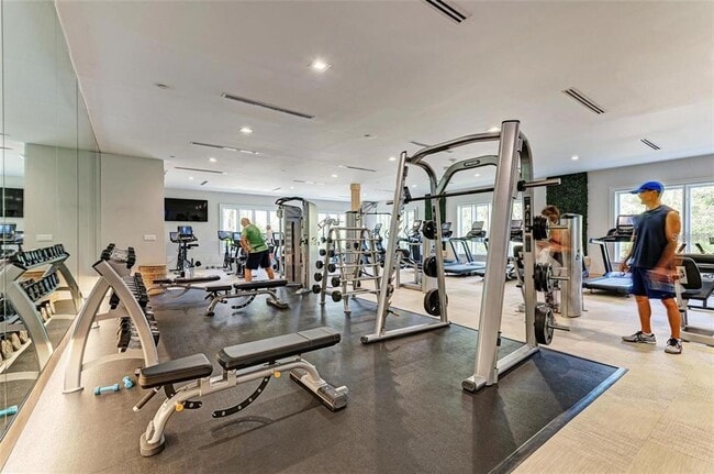 Building Photo - 4604 Tobermory Way