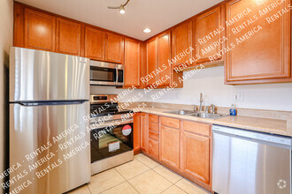 Building Photo - 4354 N 82nd St