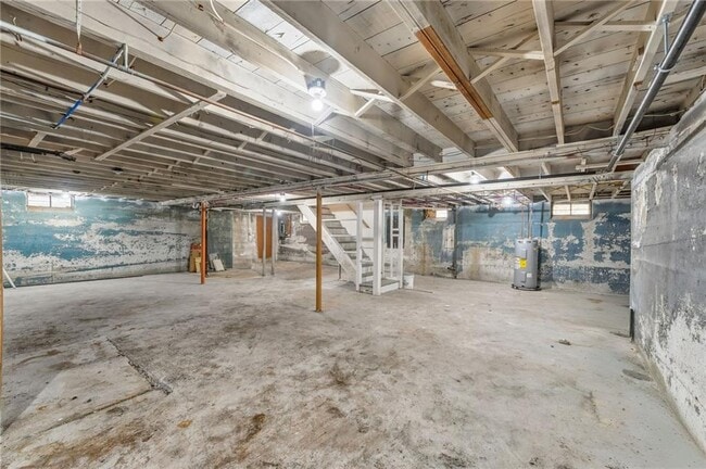 Building Photo - 259 High Service Ave