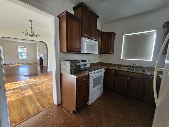 Building Photo - 2385 SW 23rd Terrace