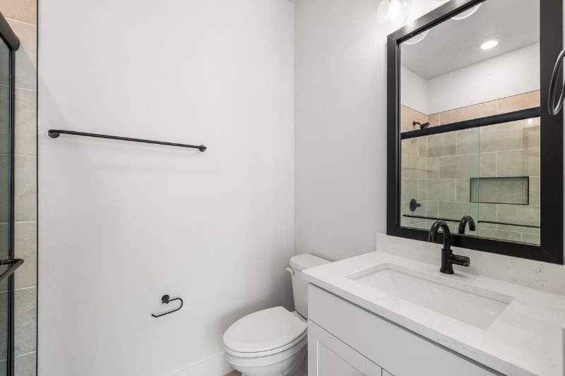 Building Photo - 6605 N Nebraska Ave