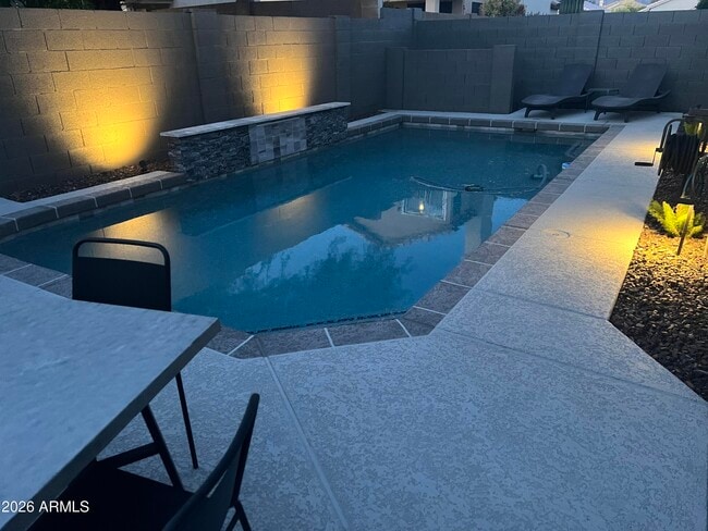 Building Photo - 4052 E Chaparosa Way