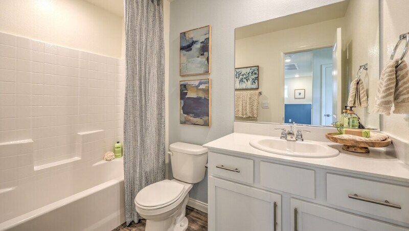 Building Photo - 2625 Dahlia Fls Ave