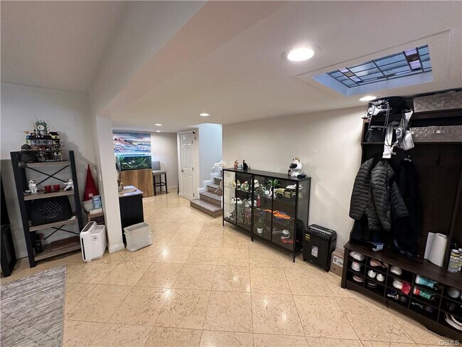 Building Photo - 14623 Weddington St