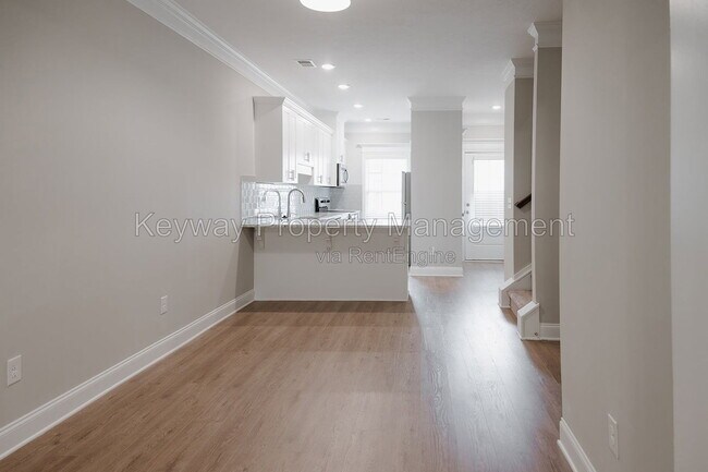 Building Photo - 4508 Chestnut Trl
