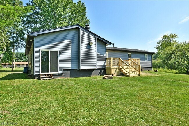 Building Photo - 5794 Merwin Chase Rd