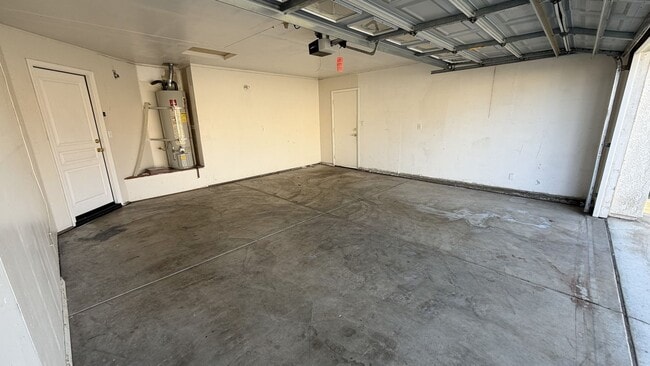 Building Photo - Single-Story Home for Lease – Manteca