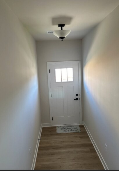 Building Photo - 4601 Abbotswell Pl