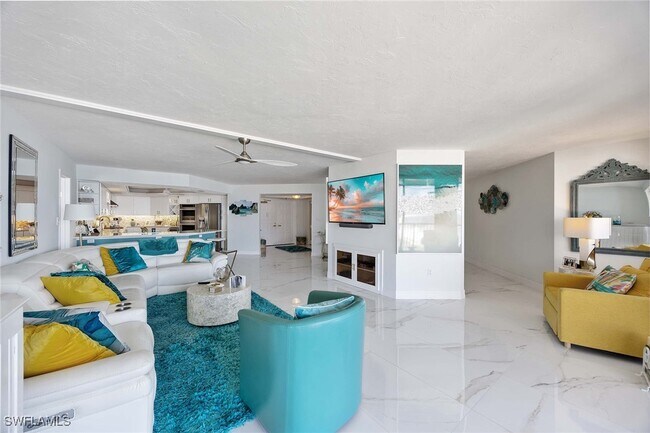 Building Photo - 840 S Collier Blvd