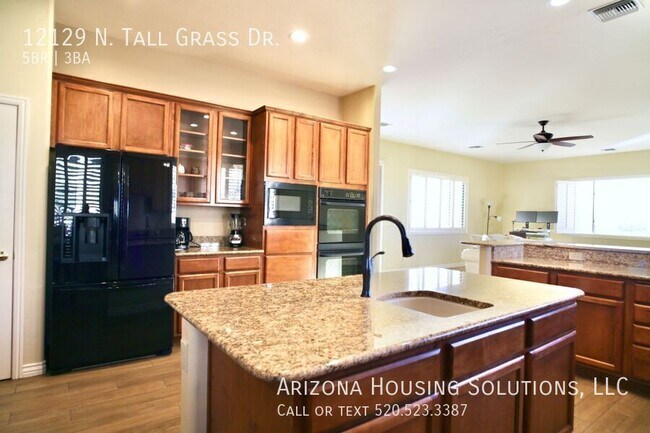 Building Photo - 12129 N Tall Grass Dr