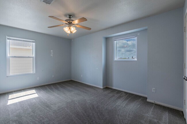 Building Photo - Right Around the Corner, Near Everywhere Y...