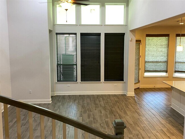 Building Photo - 14008 Laurinburg Dr
