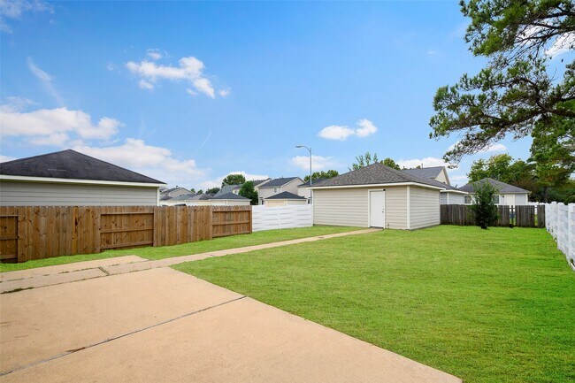 Building Photo - 6346 Torrance Elms Ct