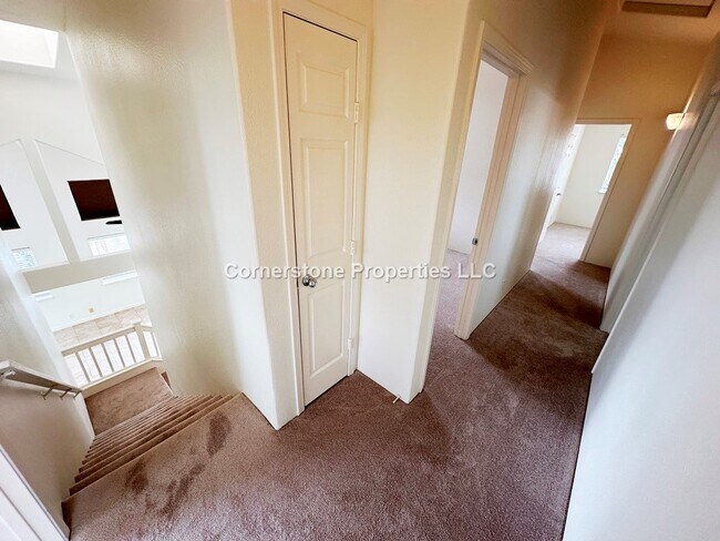 Building Photo - 94-711-711 Lumiaina St
