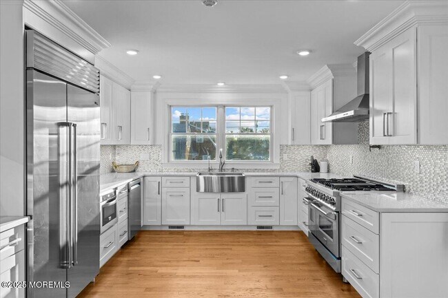 Building Photo - 382 Western Ave