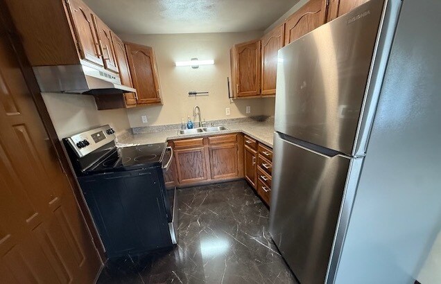 Building Photo - 1033 Evans St