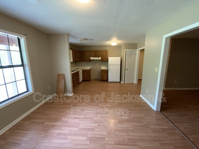Building Photo - 1163 Roellen Newbern Rd