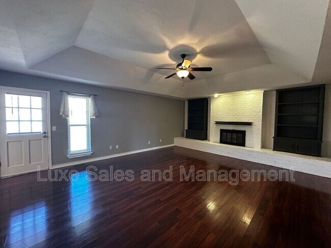 Building Photo - 2205 Basking Ridge Trail