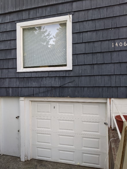 Building Photo - 1406 Gregory Way