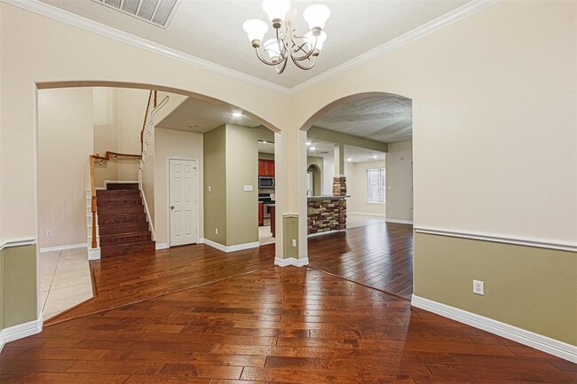 Building Photo - 24503 Jocelyn Park Ct