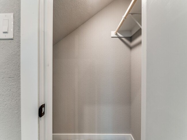 Building Photo - Gorgeous New Construction duplex for rent in Euless!